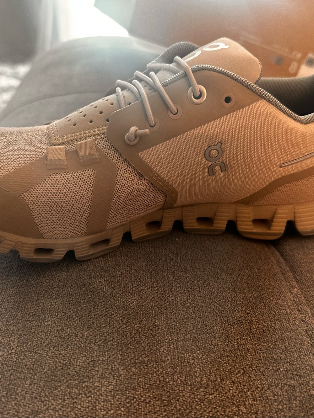 On Running Women’s Beige/Tan Cloud Sneakers - Picture 4 of 5